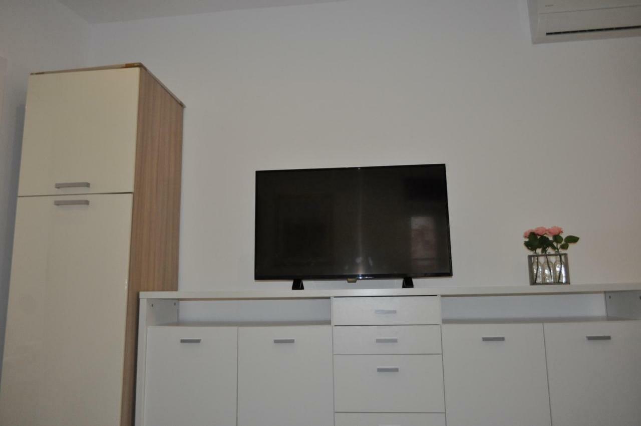 פיראן Apartment Nana מראה חיצוני תמונה