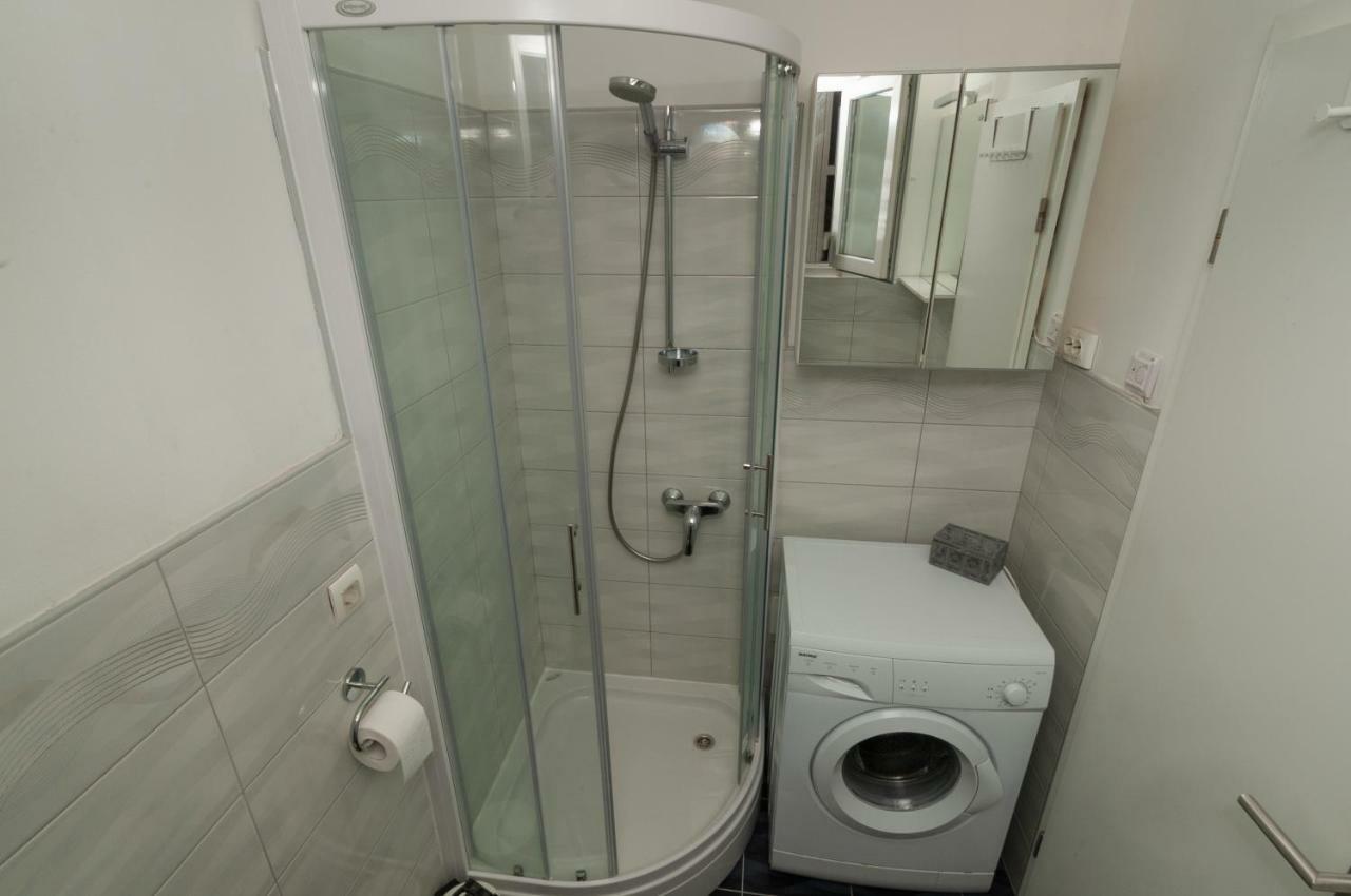 פיראן Apartment Nana מראה חיצוני תמונה